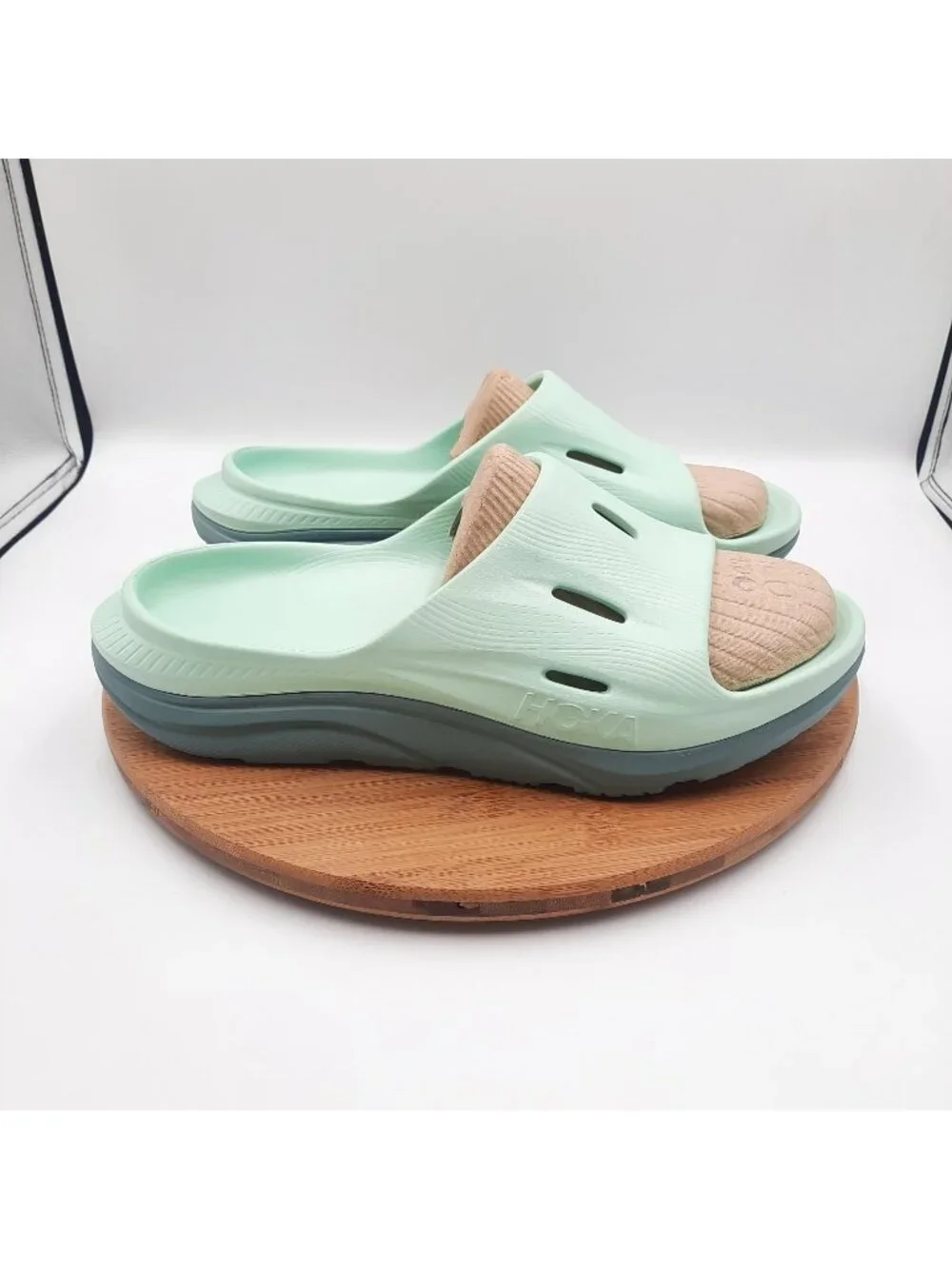 Hoka One One Ora Recovery Slide 3 Mens Size 10 Sandals Mist Green Trellis Slides
